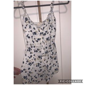 Urban outfitters romper XS